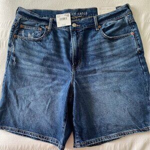 AE Strigid Bermuda Jeans NWT- Size 14